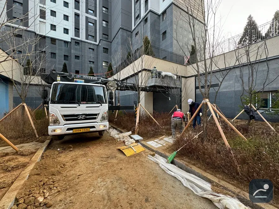 세종 스카이차 외벽·간판 작업 현장